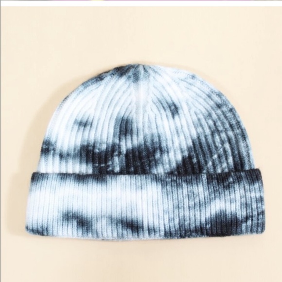 Knit Tie Die Beanie Unisex - Picture 4 of 8